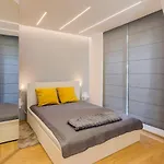 Deluxe Center Varna